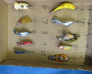Lot 430. Ten vintage lures. See photo for description