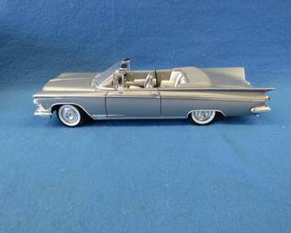 Lot 386. Fairfield Mint 1959 Buick Electra.&nbsp; 1:18 scale die-cast car.&nbsp; Includes original box.