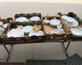 Lot 479. Over 70 pieces of Haviland Limoges fancy dinnerware from France