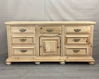 Vaughan Furniture Dresser