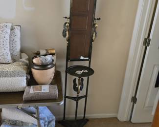 Mirror stand and king covers