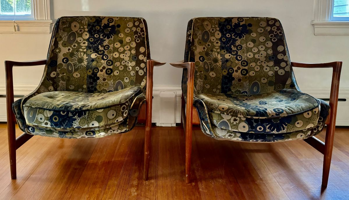 (2) MCM Kofod Larsen Lounge Chairs