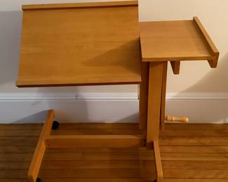 Adjustable Rolling Music Table Stand