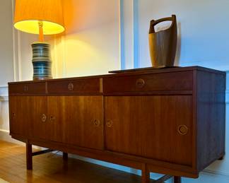 MCM Ekstrom for Dux Sideboard