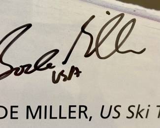autograph detail