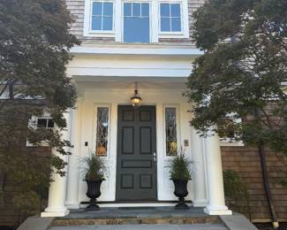 Welcome to this stunning estate!