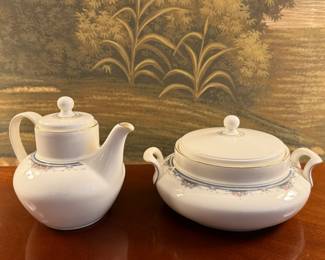 Royal Doulton "Albany" Tea Pot & Covered Serving Bowl