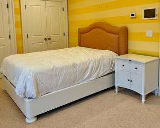 Old Biscayne Designs Georgina Queen Bed