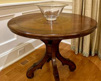 Accent Table