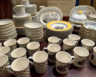 Villeroy & Boch "1748" China Set