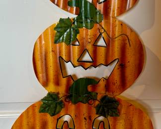 Jack-O'-Lantern Yard Decor