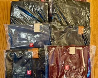 (8) New Hedley & Bennett Aprons