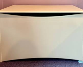 Made in Canada Toy Chest