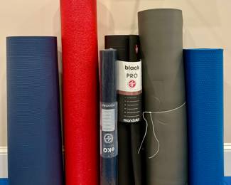 Yoga Mats & Foam Rollers
