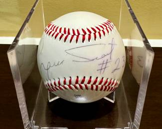 Autographed Luis Tiant Baseball