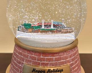Boston Red Sox 2015 Snow Globe 204/600