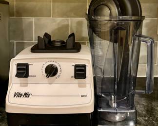Vita-Mix Blender