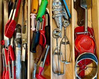 Assorted Kitchen Gadgets
