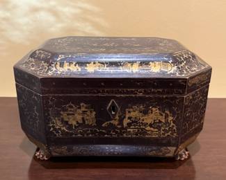 Chinese Export Antique Tea Caddy