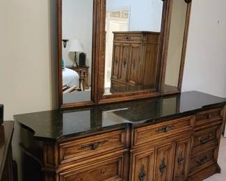 FOUR PIECE MATCHING BED ROOMS SET-DRESSER WITH MIRROR $100, AMOIRE DRESSER WITH DRAWERS INSIDE $75 , TWO MATCHING NIGHT STANDS $50 EACH....PLEASE NOTE DRESSER AND AMOIRE HAVE A COUPLE OF HANDLES IN THE DRAWERS NEEDS REPAIRED.....PRICED ACCORDINGLY