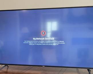 VIZIO SMART  TV 65" 4K UHD-TV $125.00 WITH REMOTE 2018