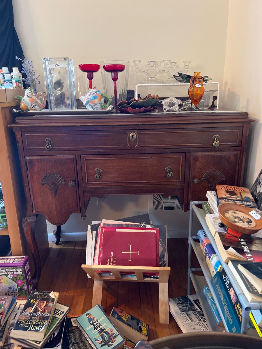 Estate Sale with Antiques in Staten Island, NY starts on 9/14/2024