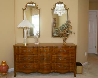 4-Piece Thomasville Bedroom Set — Full Bed, Chest of Drawers, Nightstand, and Dresser. Mirrors are made by J. A. Olston, Mississippi