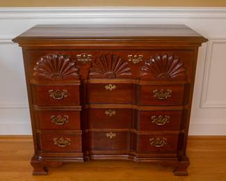 American Drew Gentleman's 4 Drawer Bachelor's Chest 36 3/4” W x 16” D x 32 1/4” H