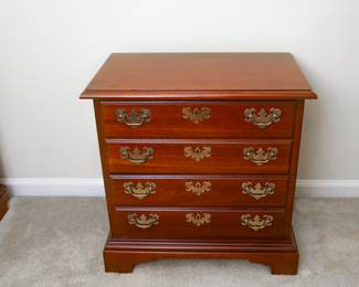 Vintage American Drew Nightstand