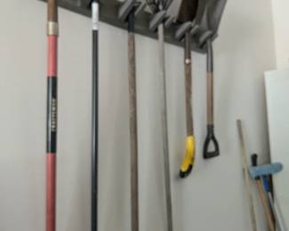 Outdoor Lawn and Garden Tools