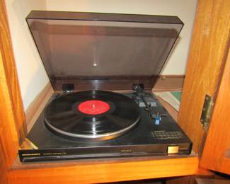 Marantz TT151 turntable (works)