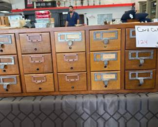 Card catalog 