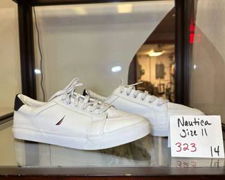 Nautica Size 11