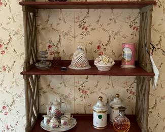 Assorted pore lain dishes, jars & bottles 