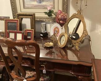 Another desk & desk chair