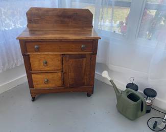 Estate Sales By Olga in Martinsville, NJ