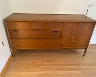 Estate Sales By Olga in Martinsville, NJ