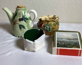 William Sonoma made in Portugal Pitcher Six Coasters