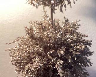 Crate And Barrel Double Top Champagne Sparkle Tree