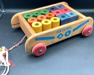 Amazing complete Playskool wagon with blocks