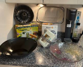 COOKWARE 