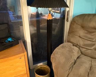 PENCIL FLOOR LAMP!