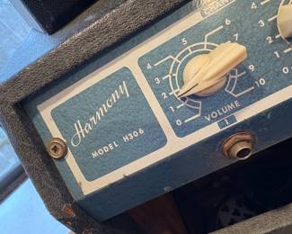 VINTAGE HARMONY AMP