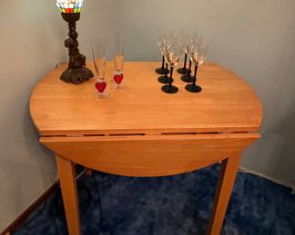 DROP LEAF TABLE 