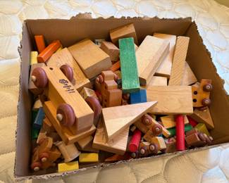 VINTAGE WOOD BLOCKS