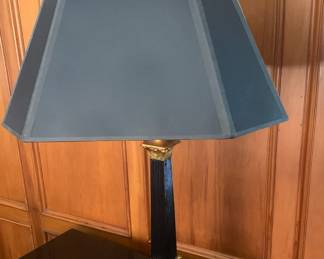 Black and gold table lamp