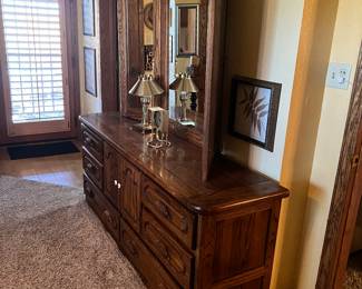 Vintage Bedroom Furniture 