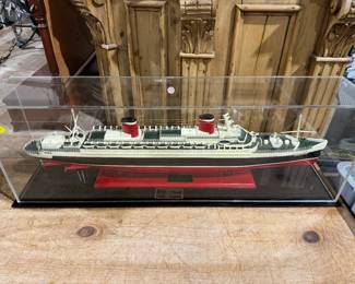 SS United States model