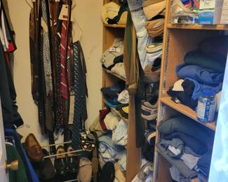 MENS CLOTHES
