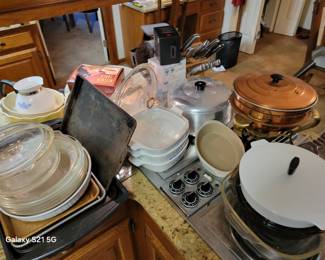 KITCHEN ITEMS